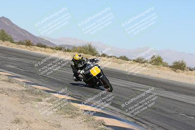 media/Dec-01-2025-Moto Forza (Mon) [[2daa91e15f]]/1-Advanced Group/Session 4 (Turn 10 Inside)/